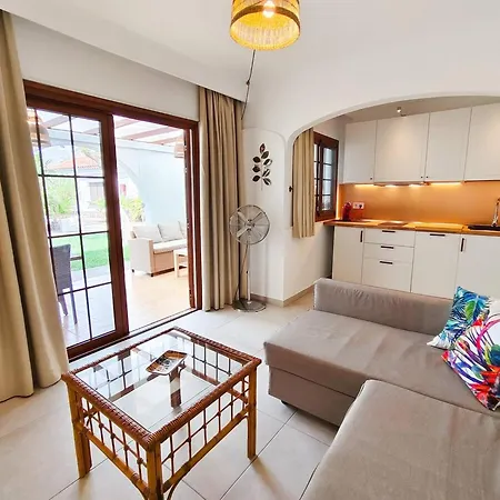 Vakantiehuis Parque Golf 9 By Pride